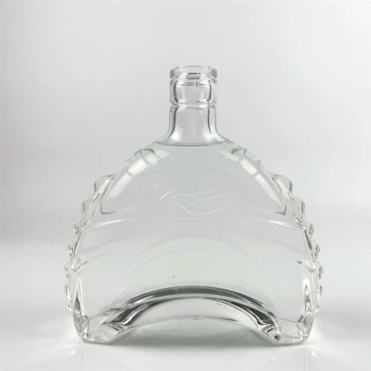 Decorative Glass Liquor Decanter, Decanter Bottle For Whiskey, Brandy, XO Cheap Glass Liquor Bottles