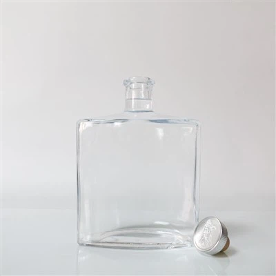 Odka pătrată/brandy/whisky/tequila/gin Sticlă de sticlă Sticlă de sticlă cu gură plată, cu gât scurt